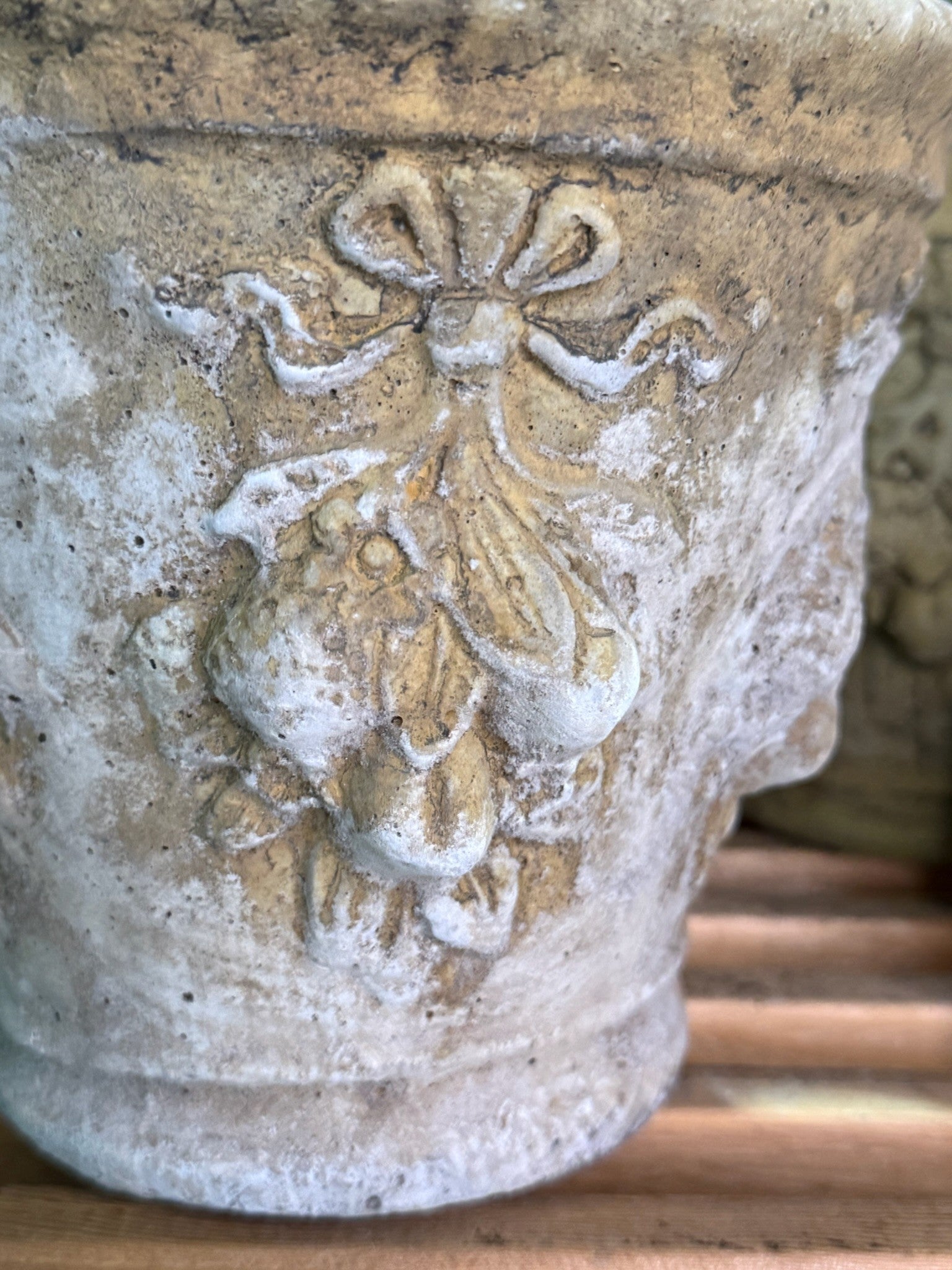 Cherry Jardiniere Stone