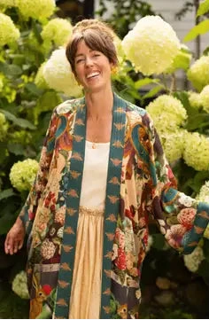 Stay Gold Opera Duster Kimono Robe w Rabbits Flowers & Bees Pretty