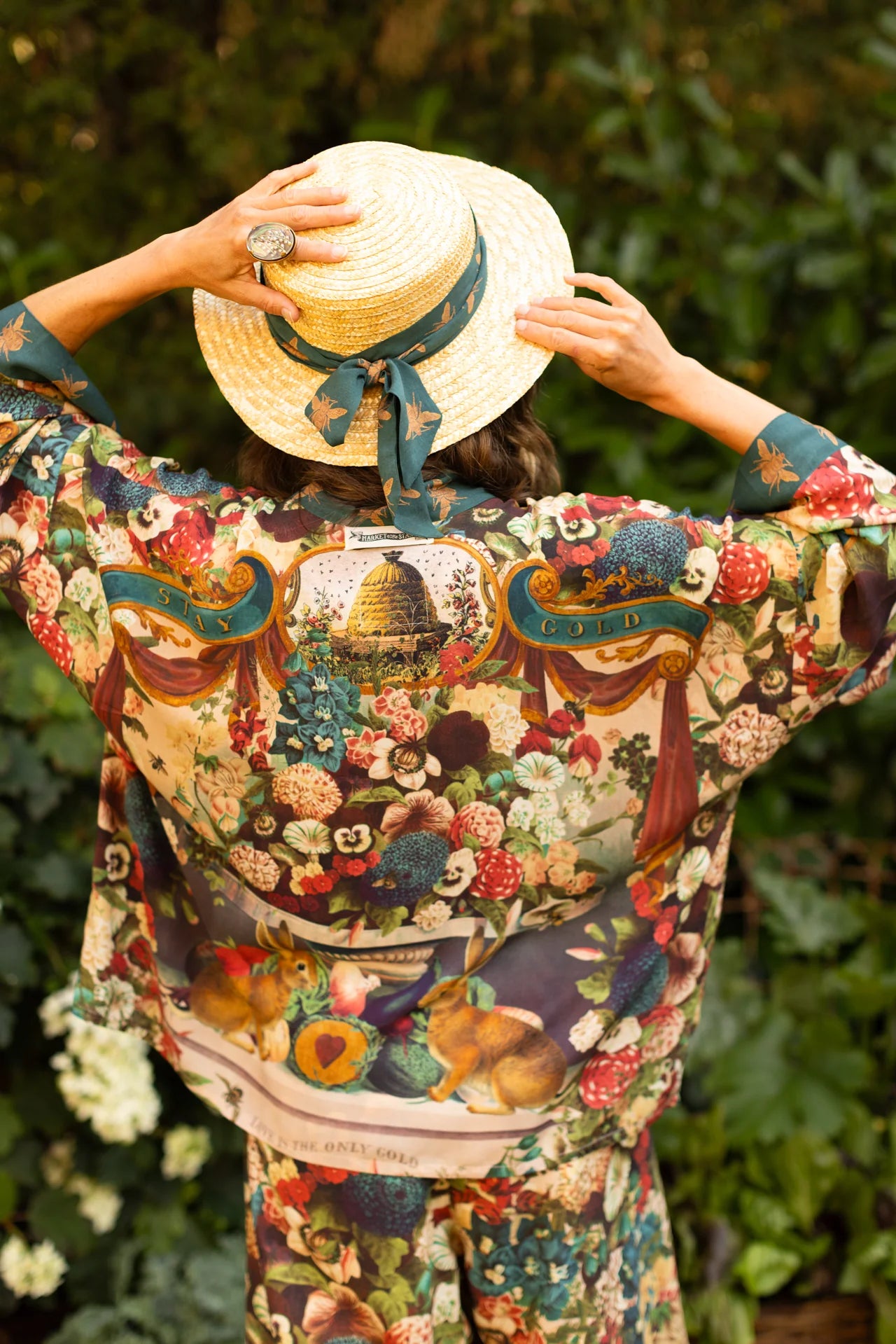 Market of Stars Stay Gold Pixie Duster (Cropped Length)