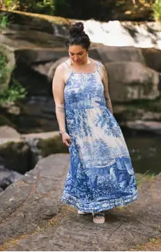 Let the Light in Bohéme Long Maxi Slip Dress W Delft Print Market of Stars