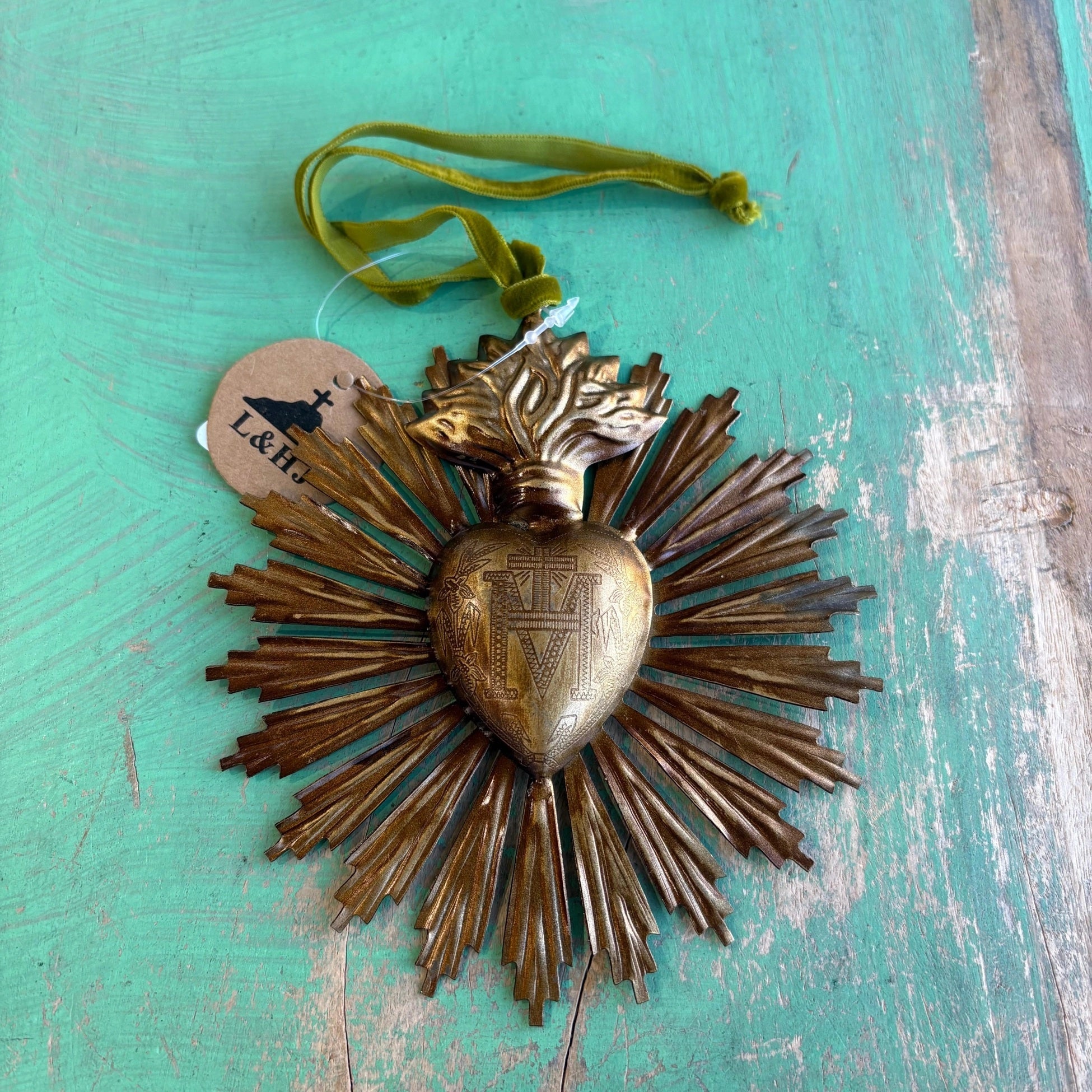 Sacred Heart Sun Rays 5" Ornament