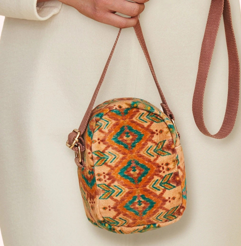 Cute Velvet 'out & About' Bag - Warm Cream Ikat