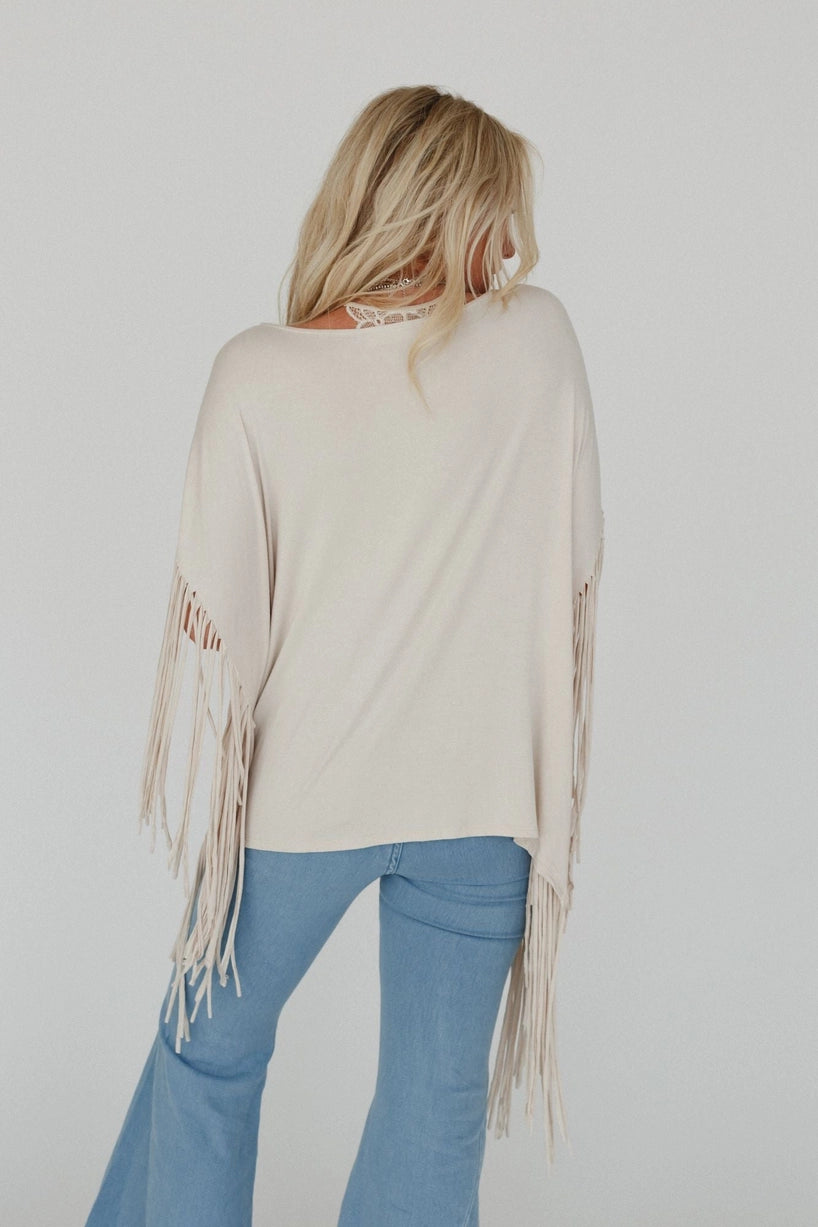 Western Showstopper Fringe Top - Oat Frills