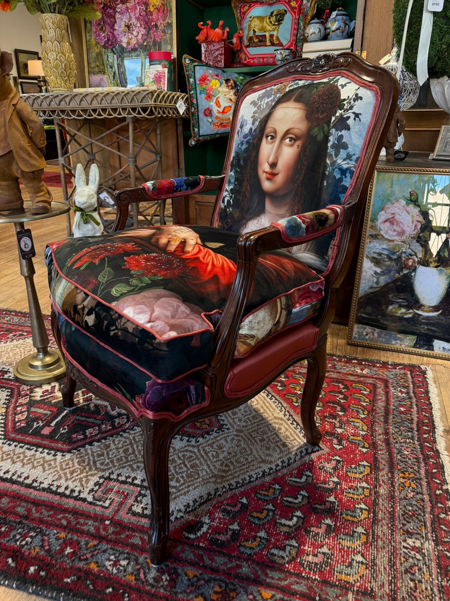 Mona Lisa-Inspired Chair