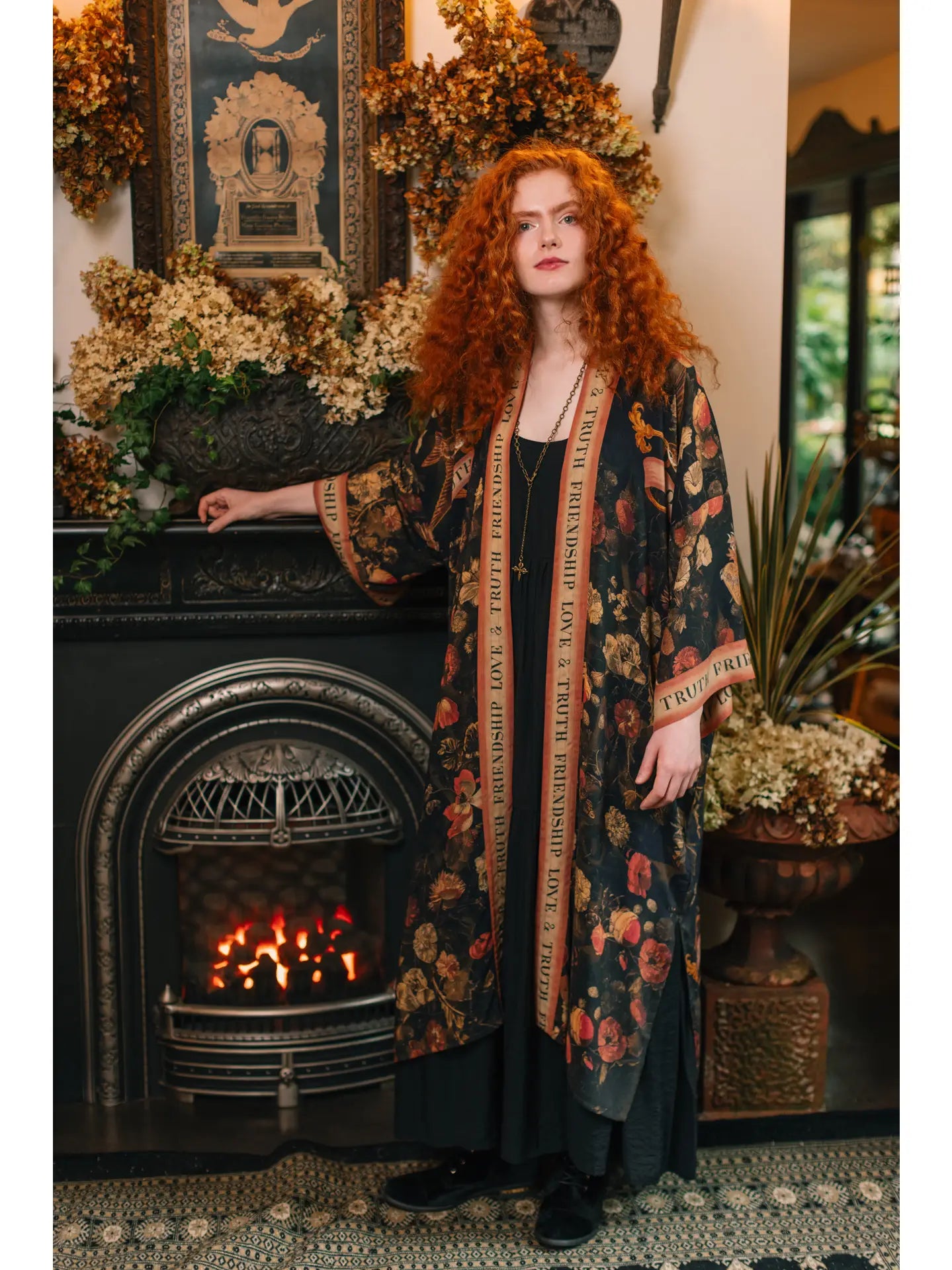 Market of Stars Heart of Gold Opera Duster Kimono Robe w/ Sacred Heart