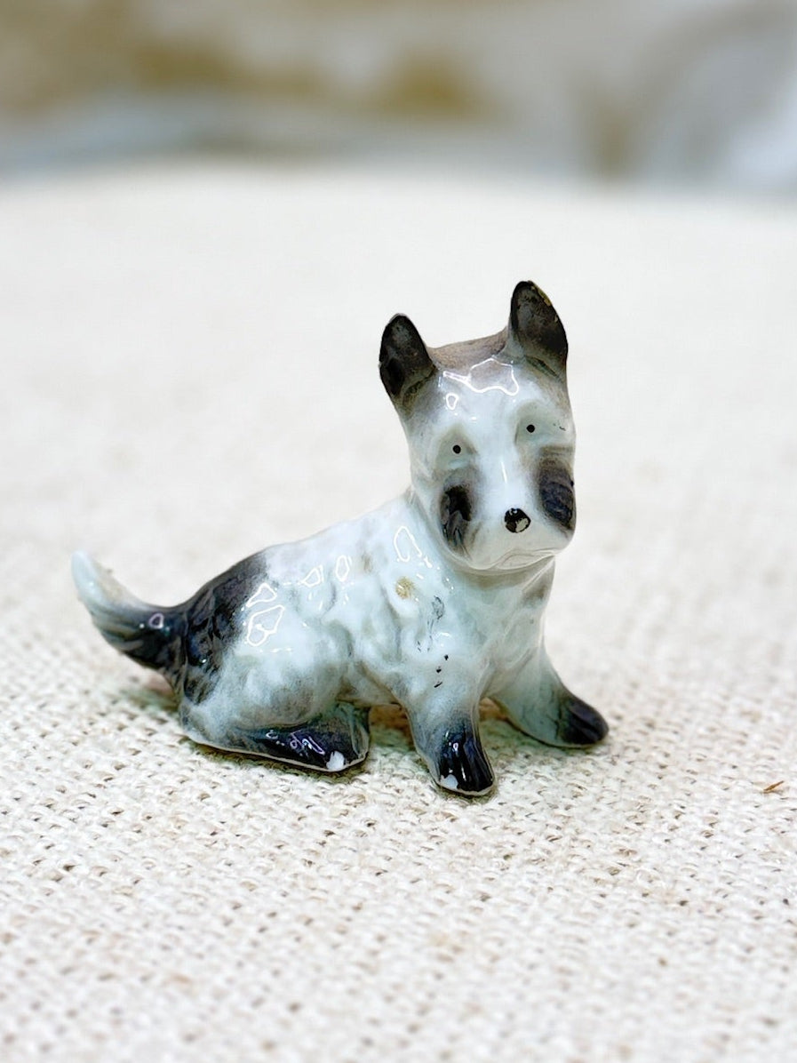 Small Scottish Terrier Figurine