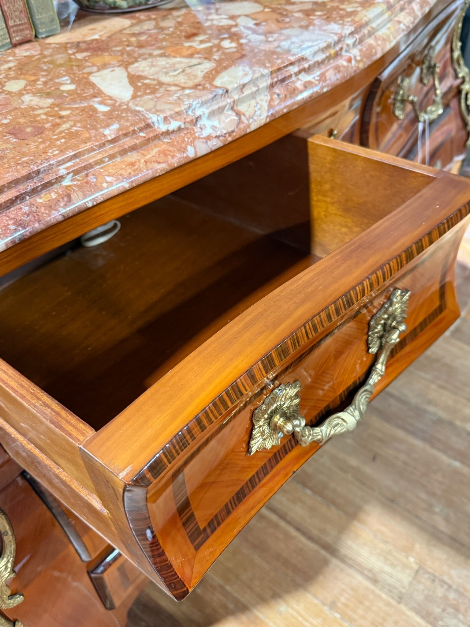 Vintage Italian Louis XV-Inspired Bombe Chest with Rosewood Veneer and Pink Marble Top 3